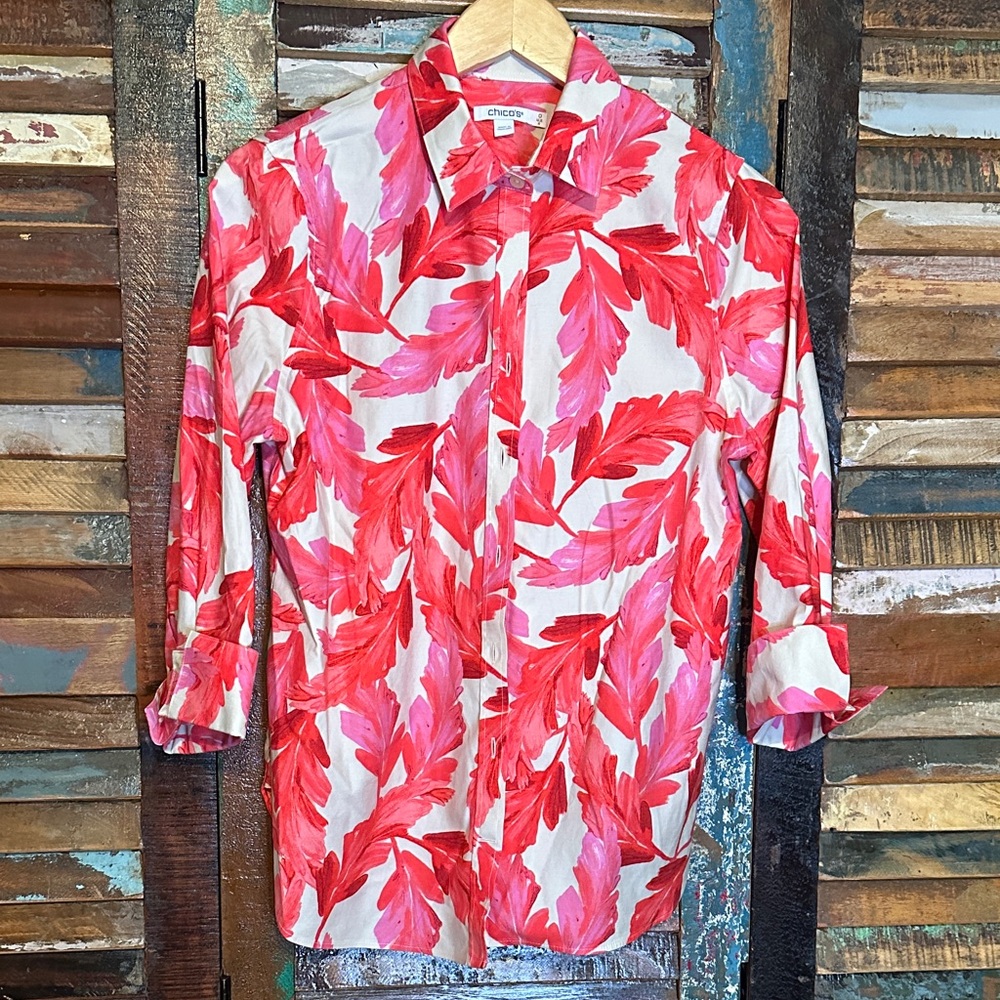 CHICOs Red and Pink Print Buttondown Stretch cotton blend size small